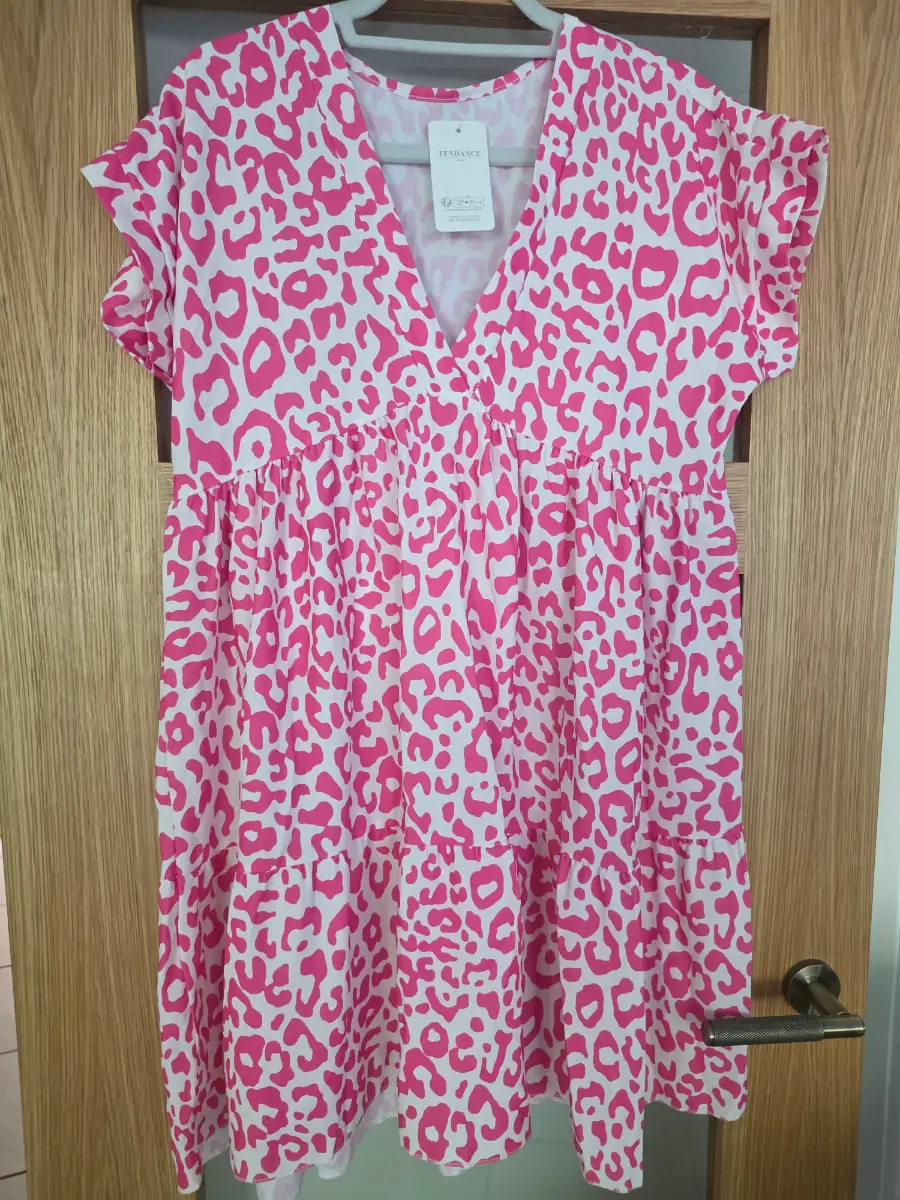BNWT pink animal print mini dress-size 8-14