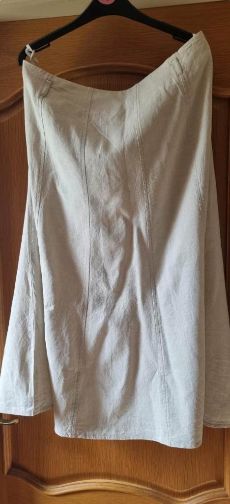 Linen blend A line skirt by EWM