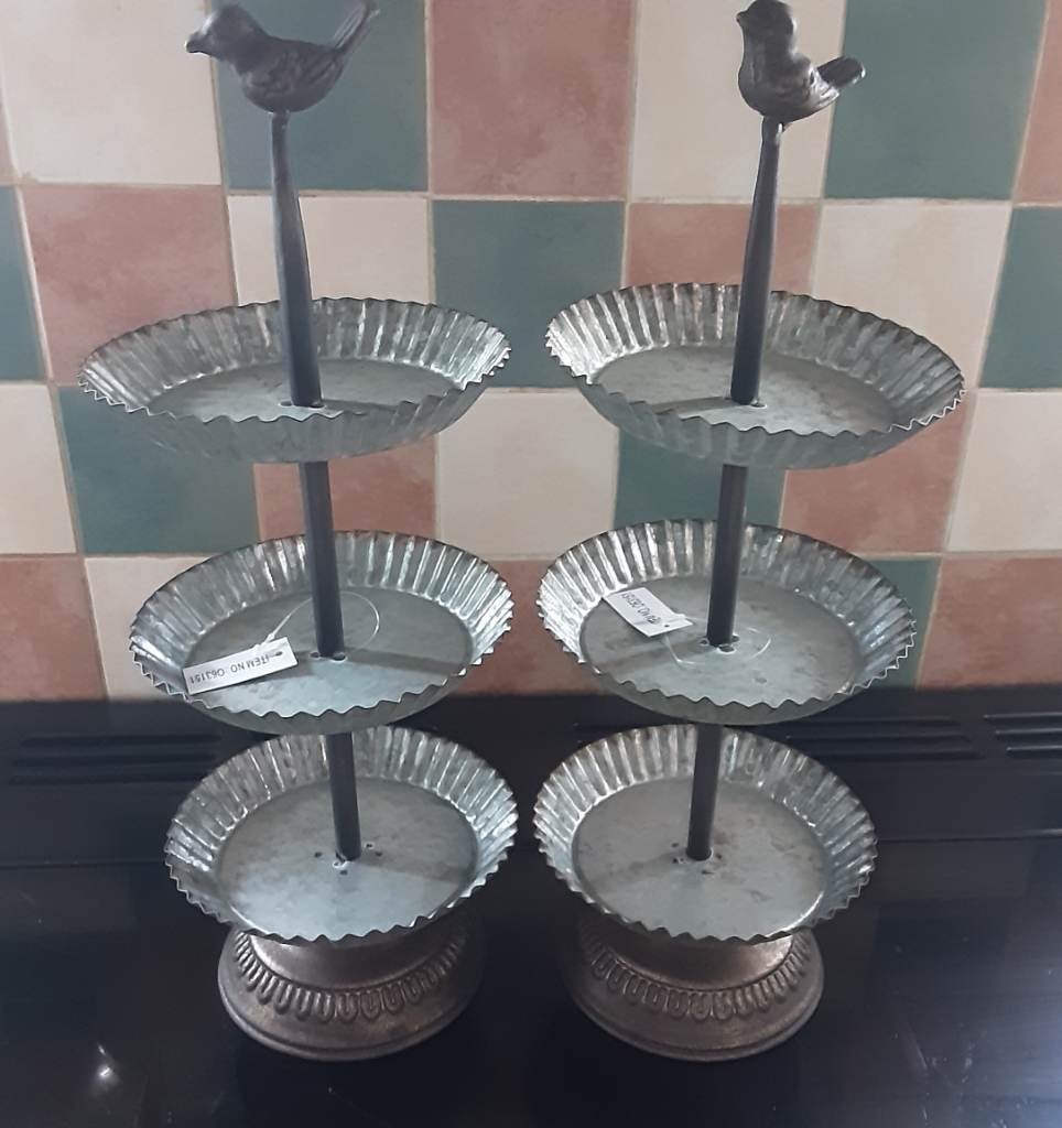 X 2 3 tiered rustic tray stand