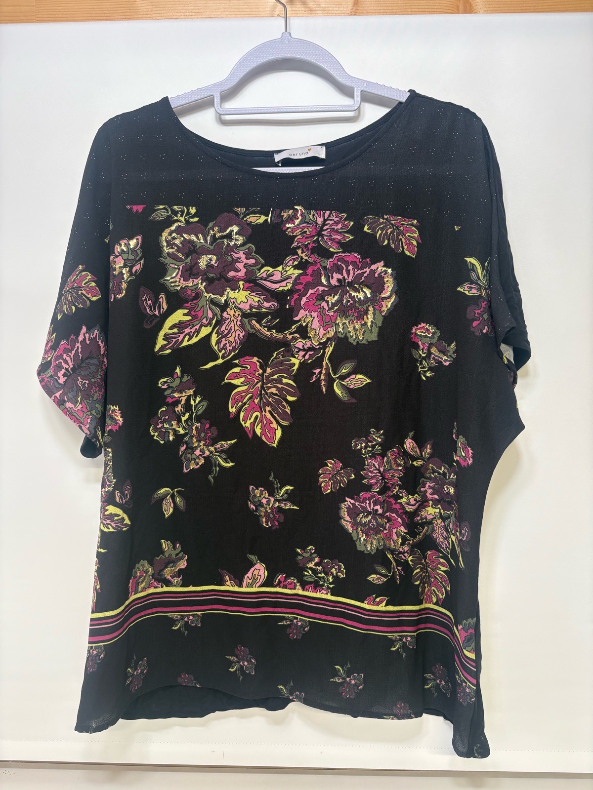 Women’s Floral per una top - size 16