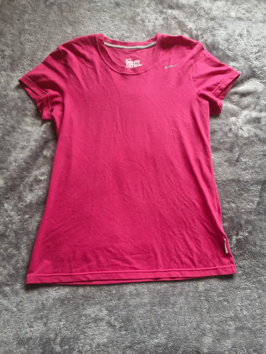 Ladies top size uk medium a1 condition nike