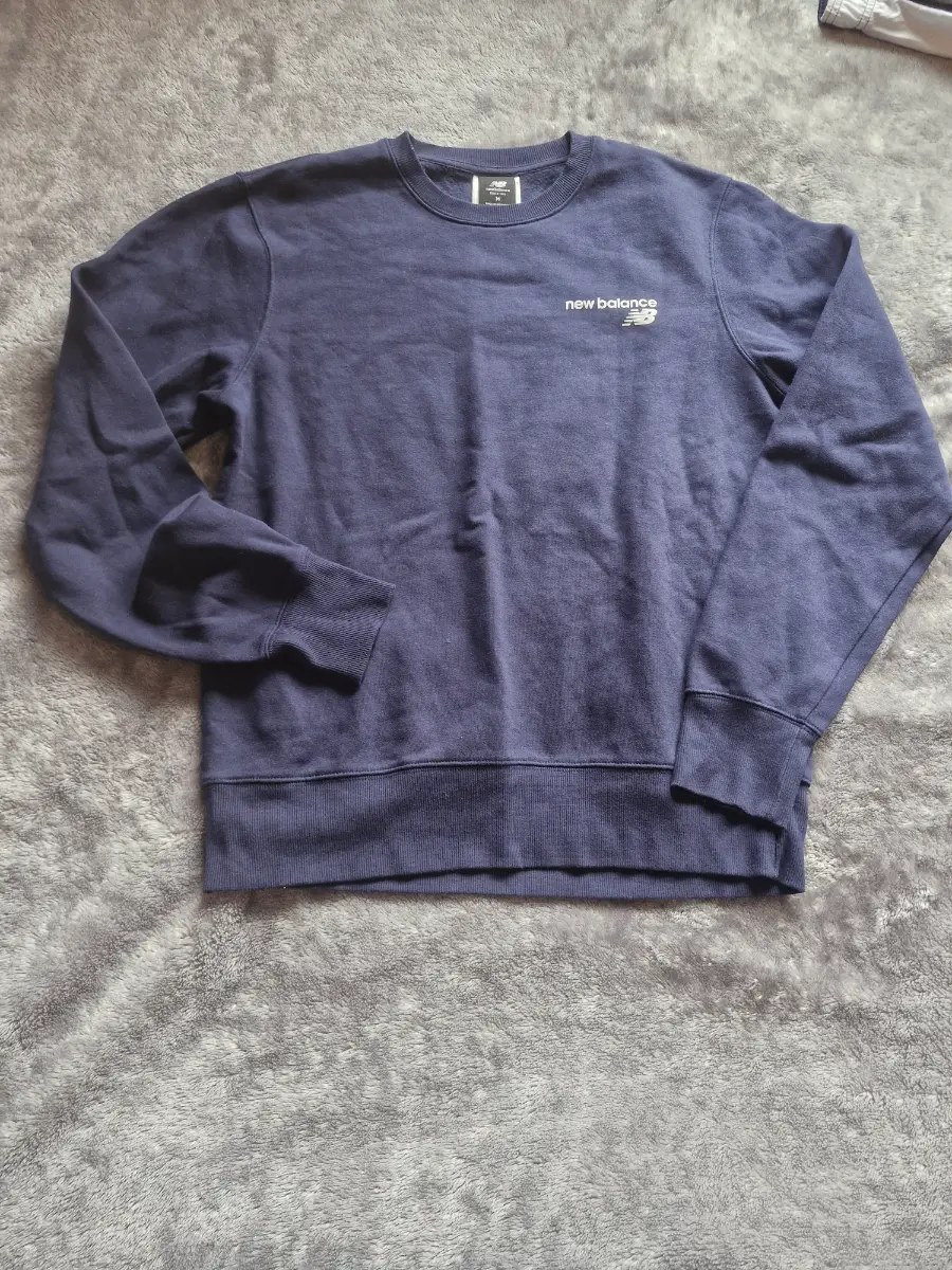 Ladies jumper size uk medium a1 condition new balance
