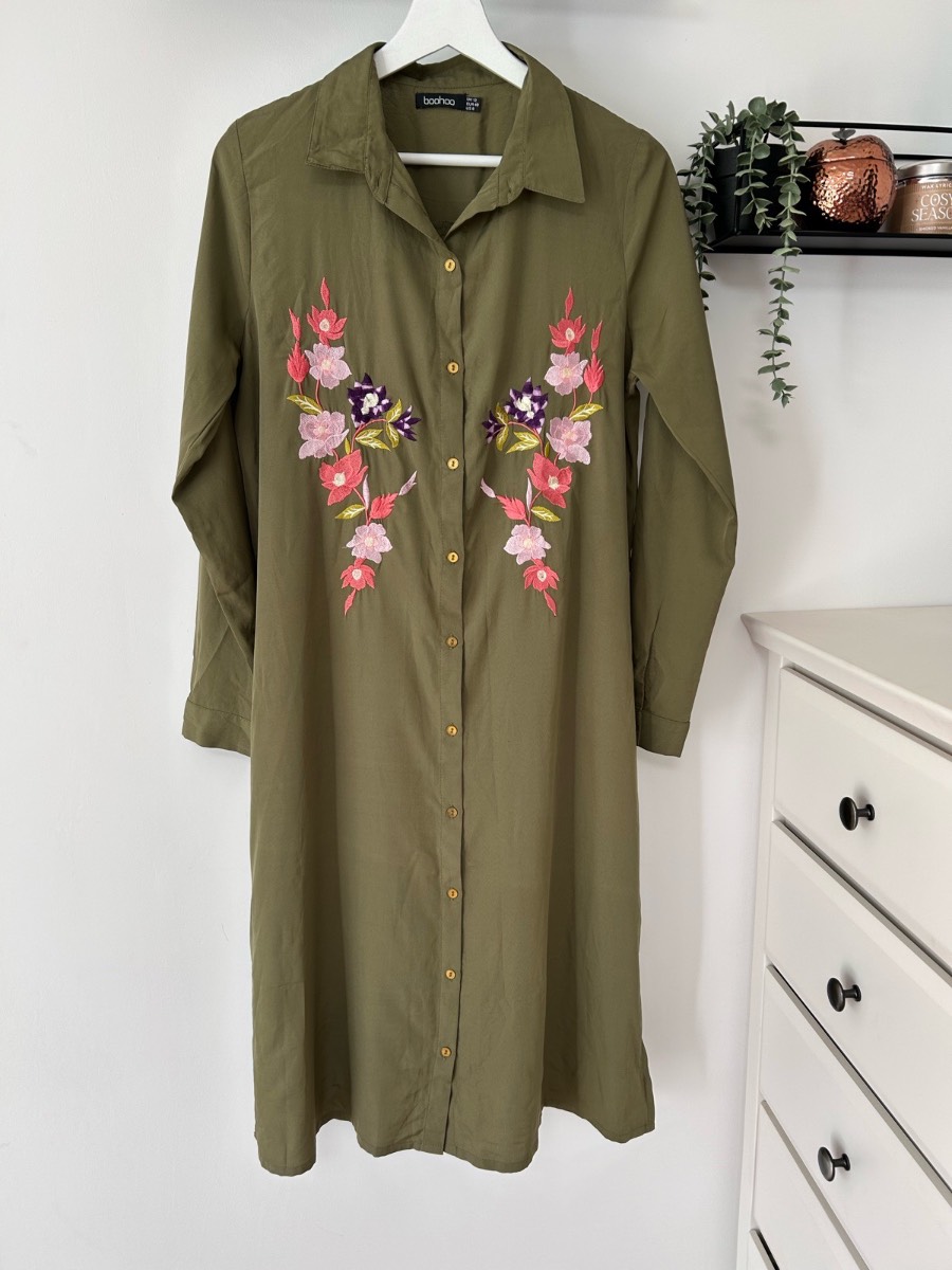 Boohoo khaki green tie back sleeve embroidered long shirt/blouse dress size 12