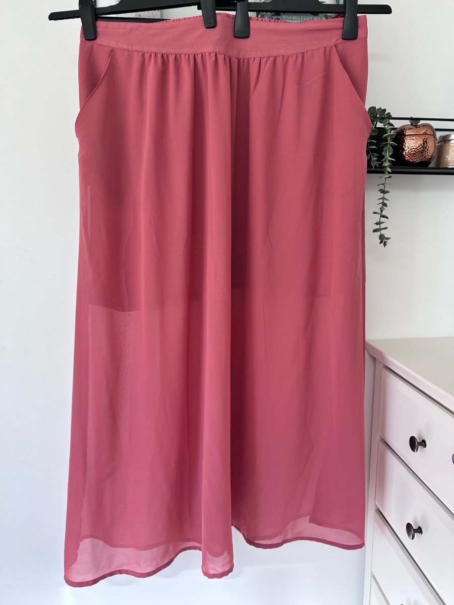 New look inspire Blush rose pink chiffon maxi skirt size 22