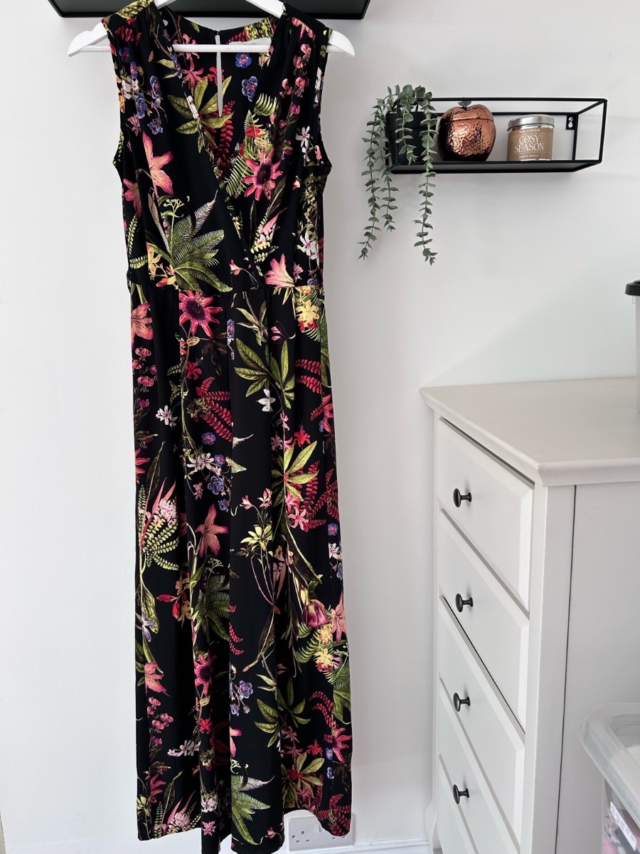 George Black mixed floral wrap front wide leg jumpsuit size 8