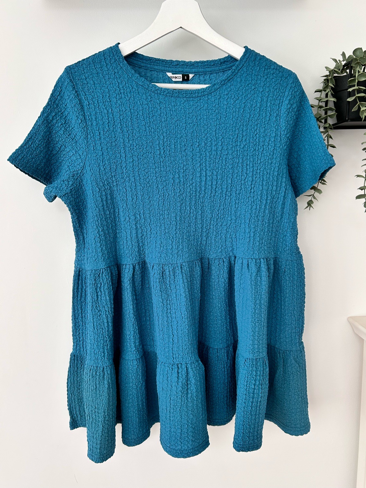 Pep&co Teal textured tiered hem top size S
