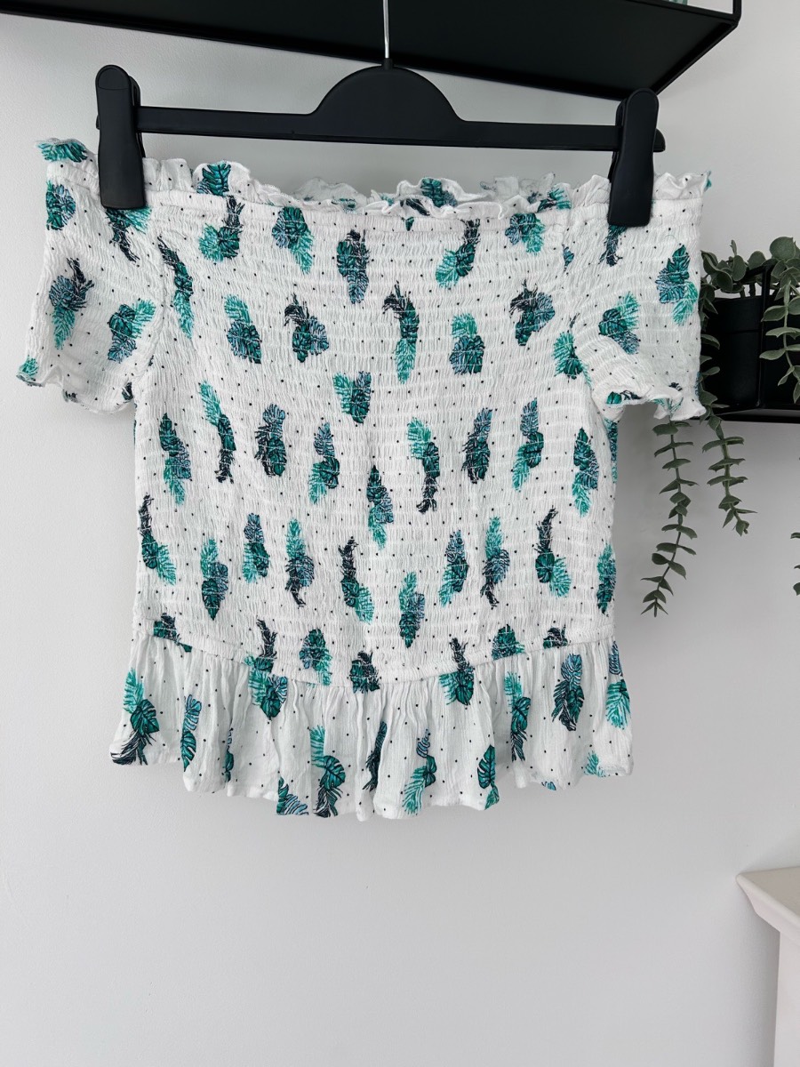 Red herring white & green palm leaf print shirred crop top size 8