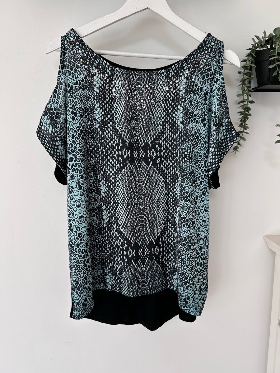 Next Black & jade snake patterned shimmer cold shoulder top size 12