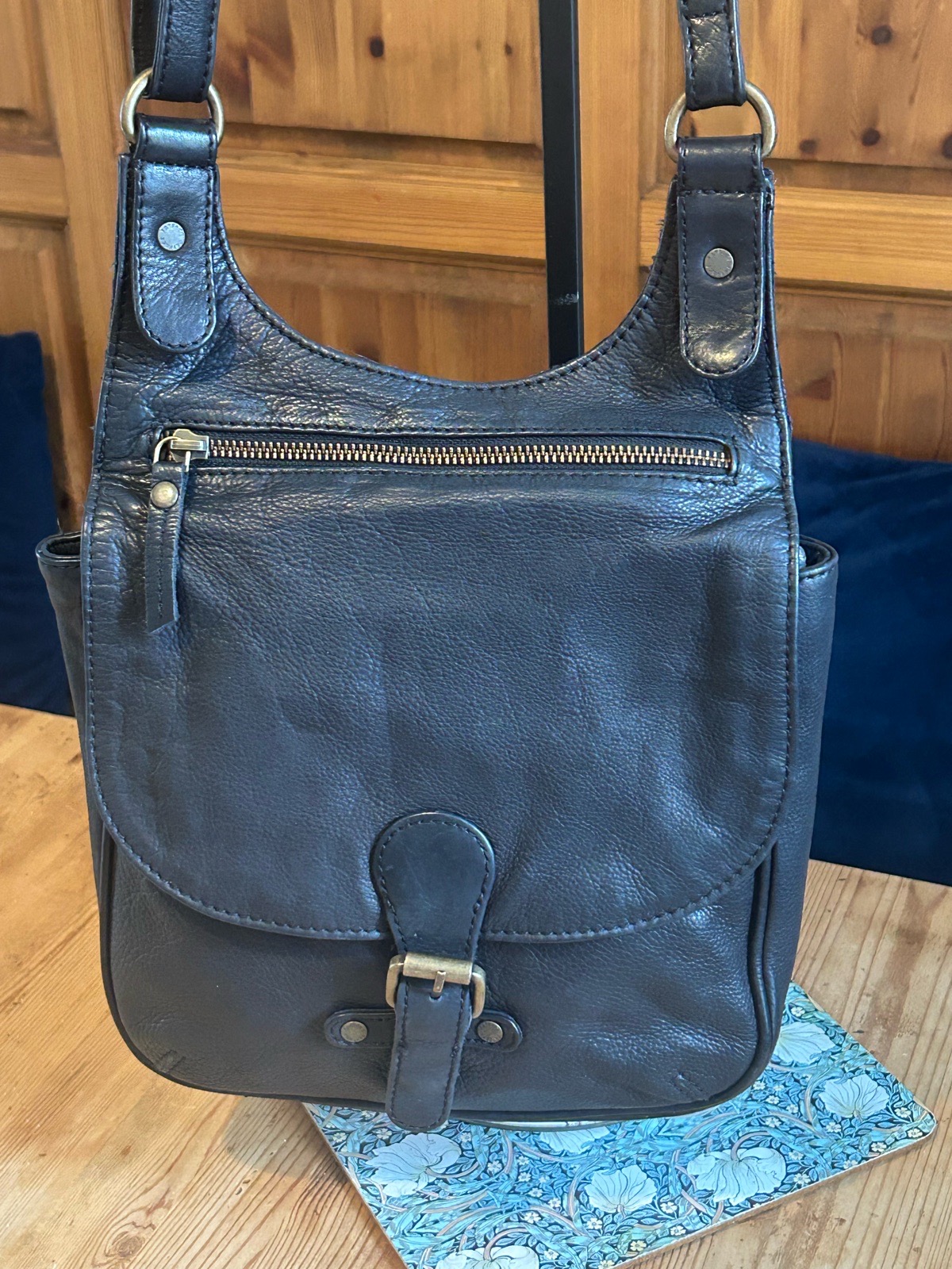 Fat Face Anna Black Leather Crossbody Bag Adjustable Strap Satchel Messenger
