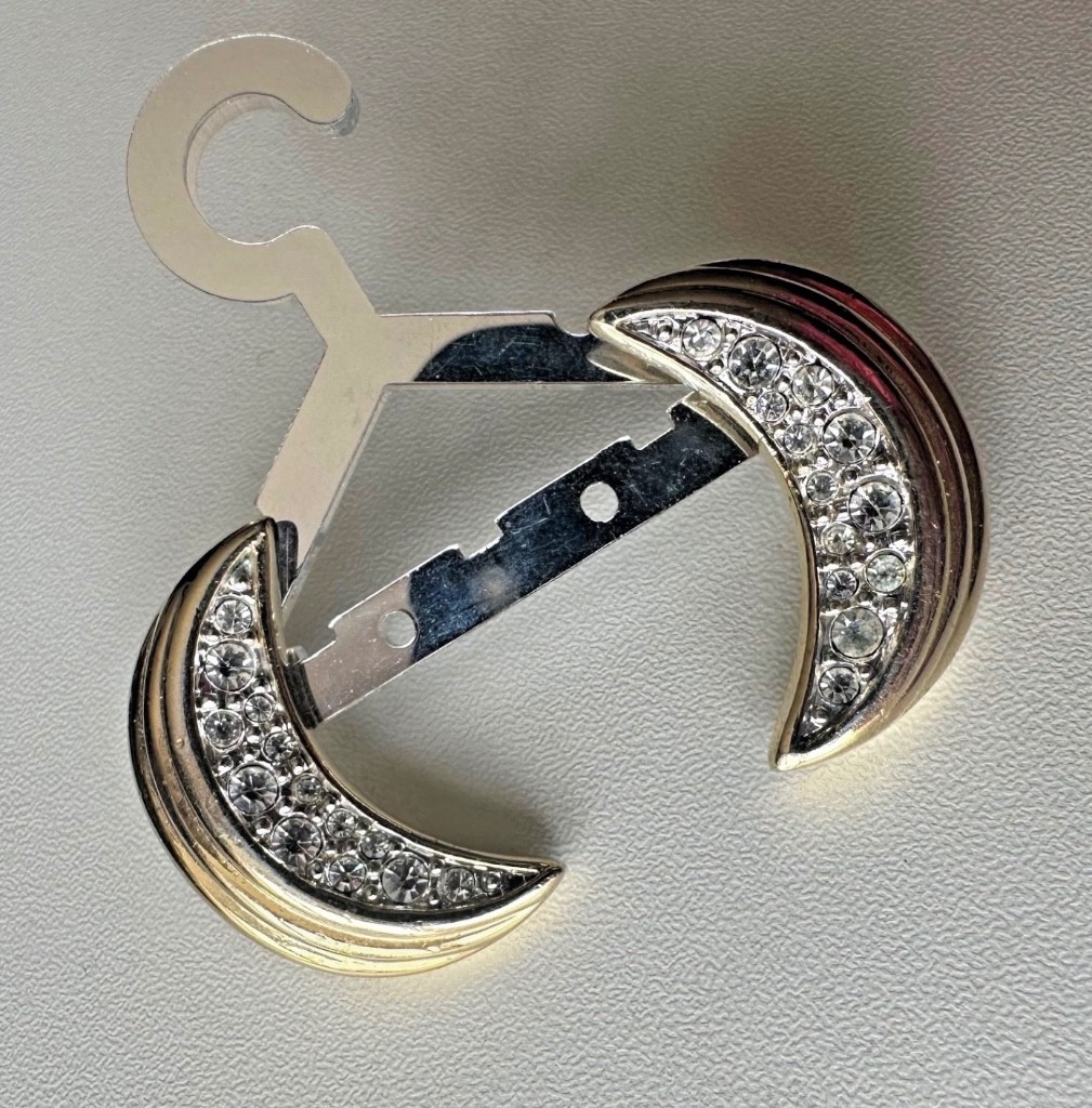 Vintage Style Celestial Crescent Moon Stud Earrings Gold Tone Crystal Diamante