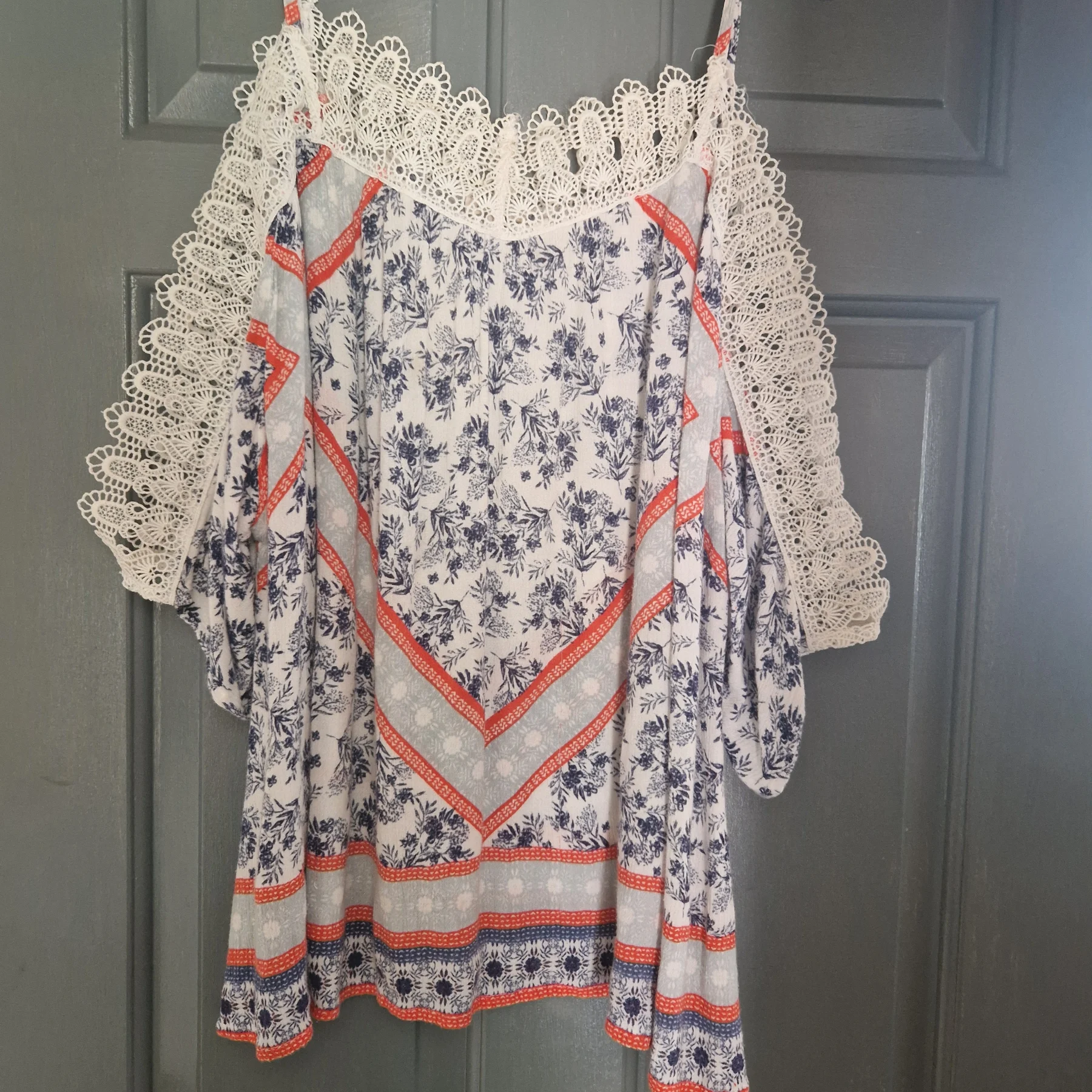 River island cold shoulder top