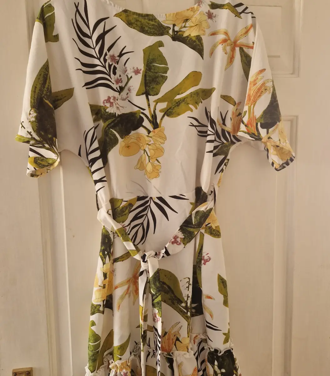 Ax Paris white and green size 12 mini dress