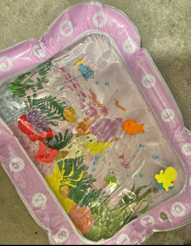 Water tummy time mat