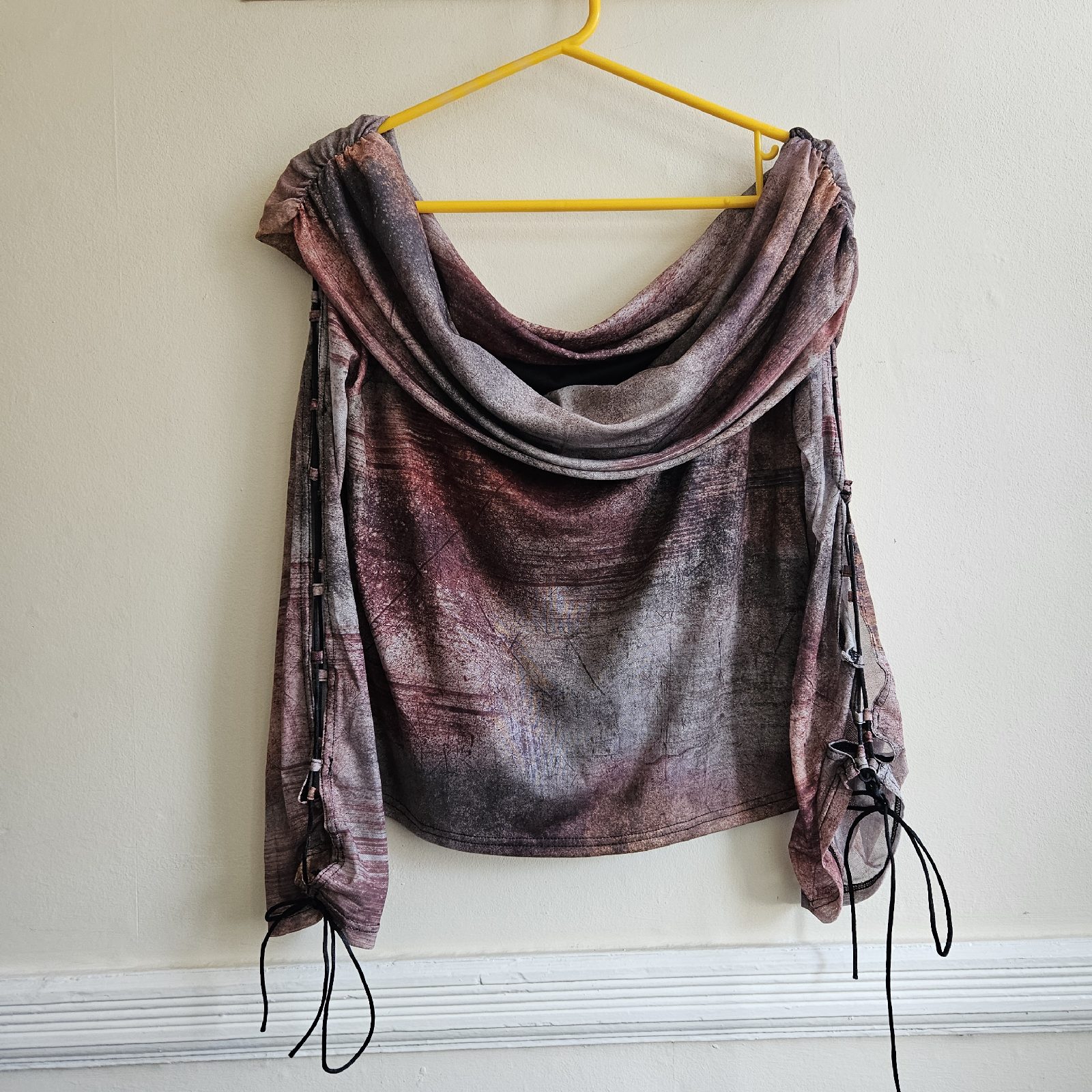 Boohoo Off Shoulder Mesh Top Cowl Neck Lace Up Sleeve Abstract Grunge Size 20