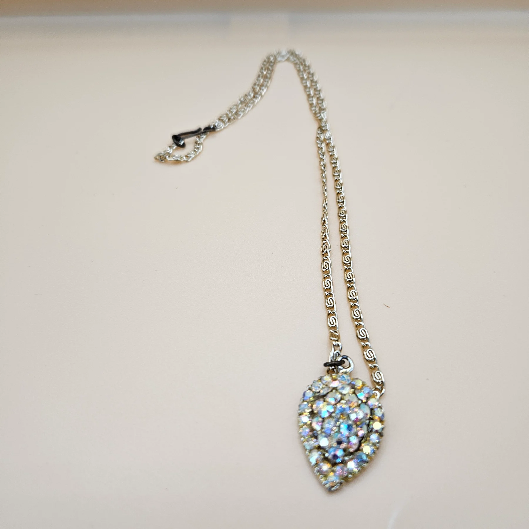 Aurora Borealis Rhinestone Pear Pendant S Link Chain Prom Gala Necklace