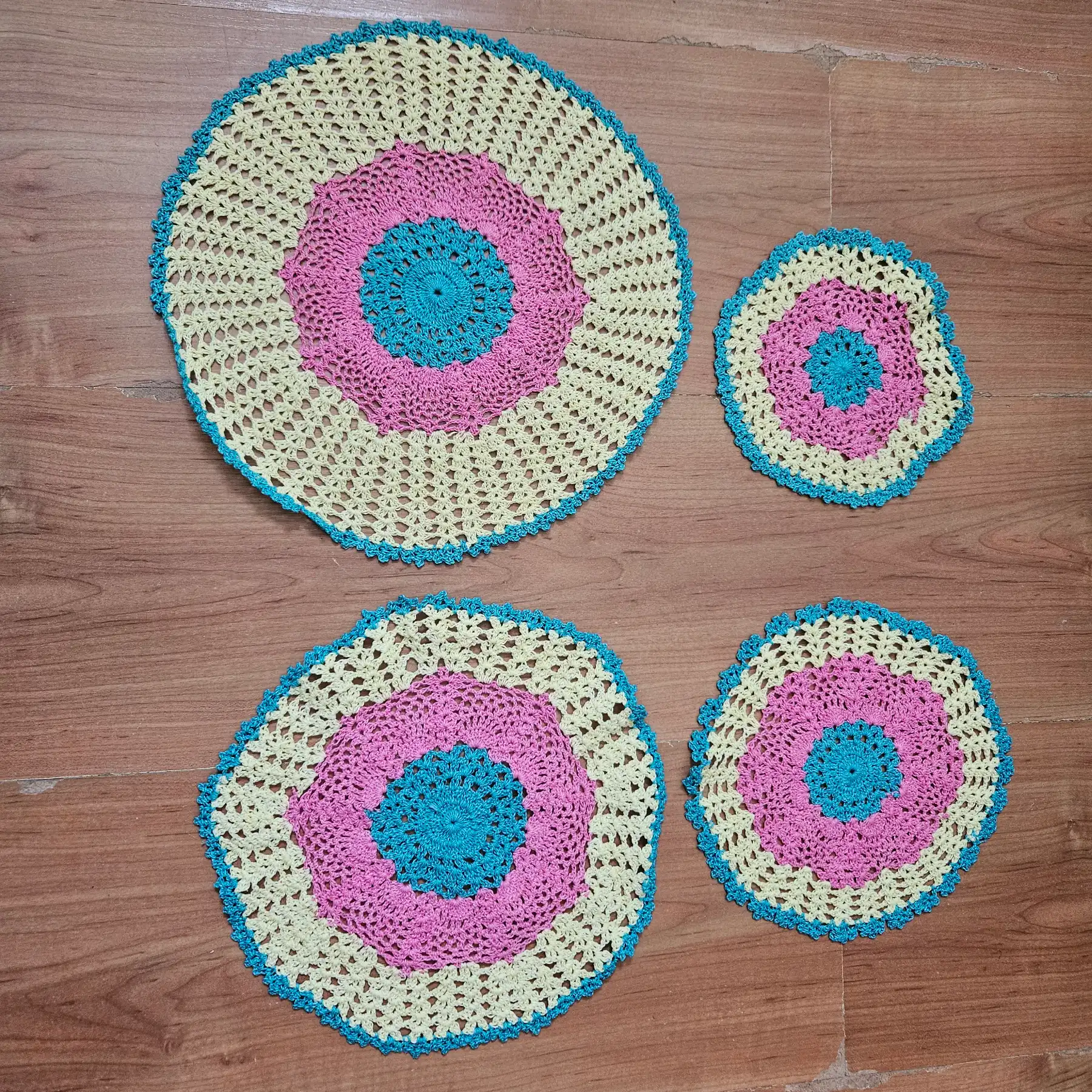 4pc Handmade Crochet Lace Doilies Set Vintage Boho Cotton Round Table Mats 6-12”