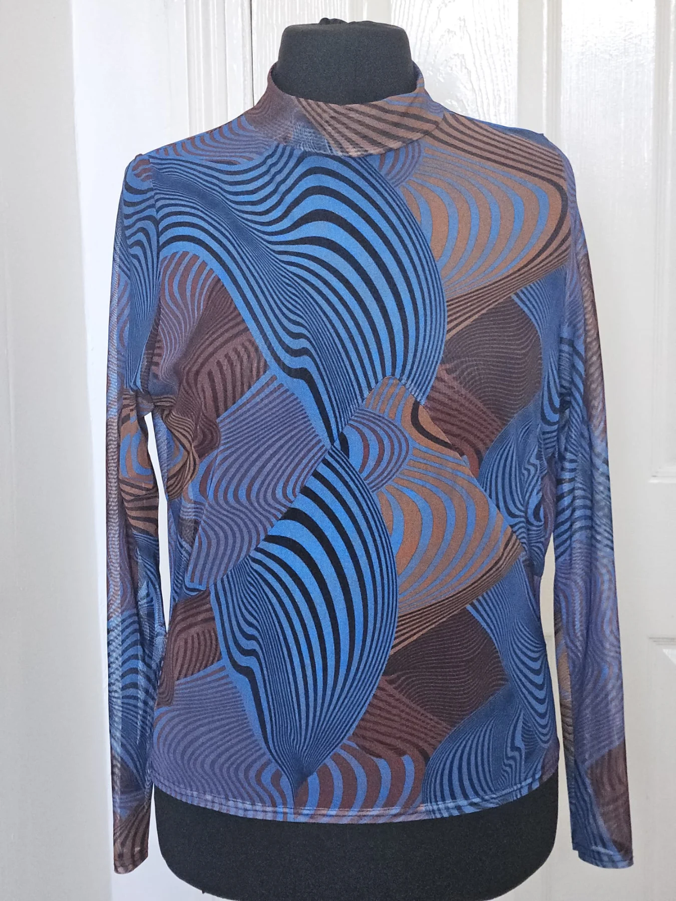 Prettylittlething Mesh Top Size 20 Blue Brown Abstract High Neck Festival