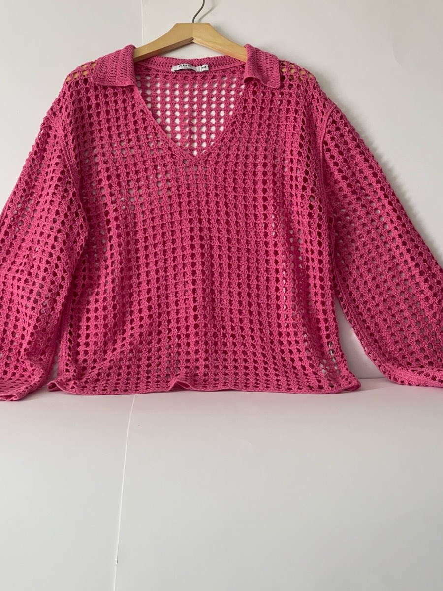 pink open-knit crochet jumper  NA-KD. I 10-12 worn once