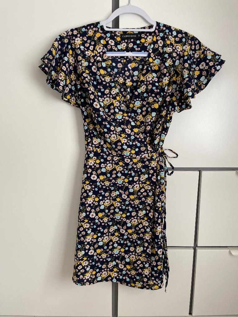 Cameo Rose Navy Ditsy Floral Wrap Short Dress Size 10