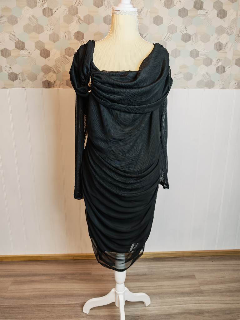 Boohoo Black Plus Mesh Trim Detail Off Shoulder Ruched Mini Dress  | Size 26