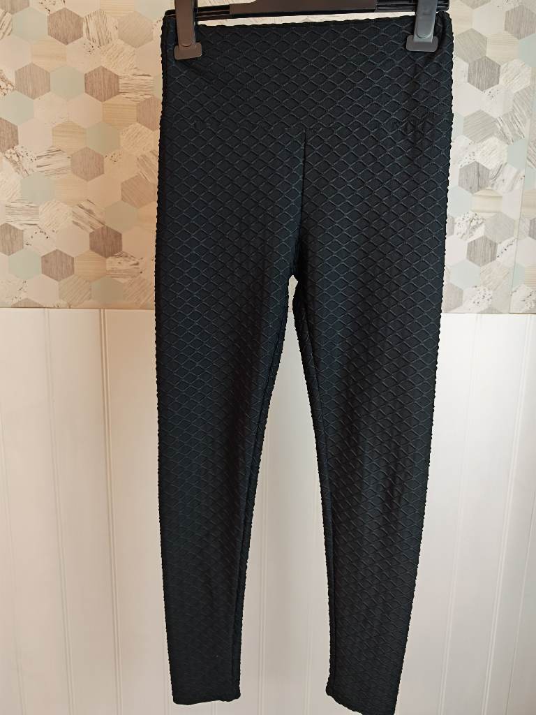 Shein Breathable Honeycomb Textured Sports Leggings in black| Size S