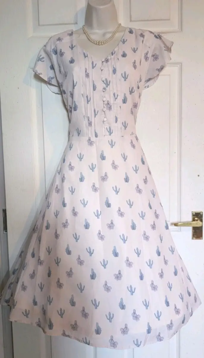 BNWT Lindy Bop Bria cream cactus print vintage 30s/40s style Tea  dress  sz 12