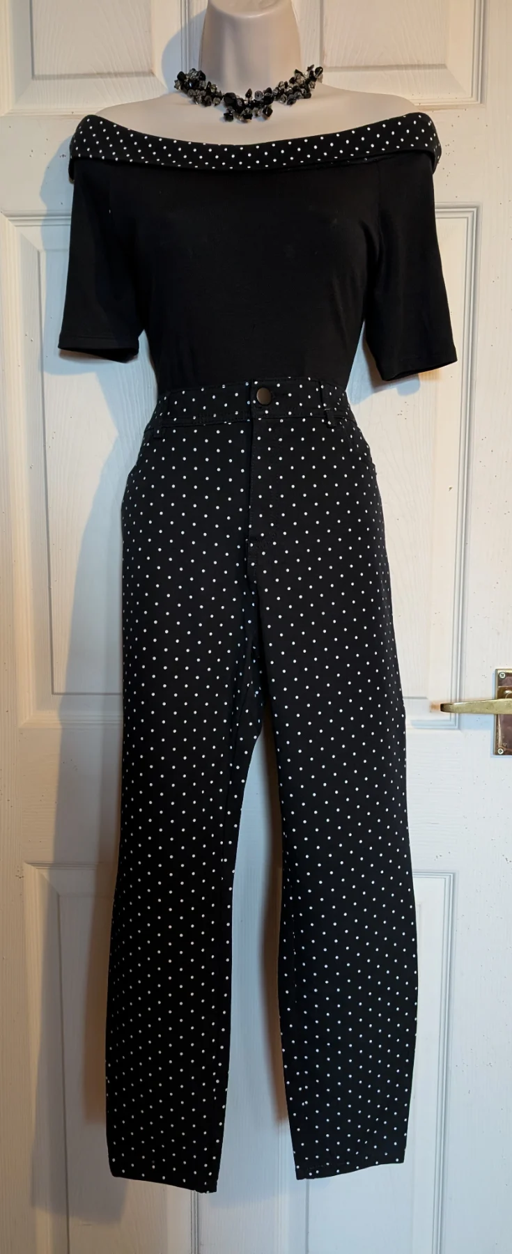 BNWT polka dot retro 50s Style ankle grazer  tapered leg  Trousers Sz 12S
