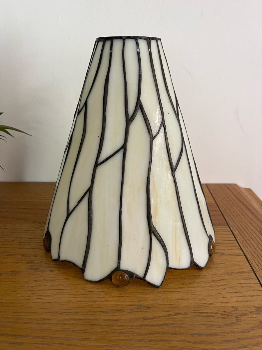 Vintage Tiffany style wispy willow, stained glass lamp shade. Art Nouveau