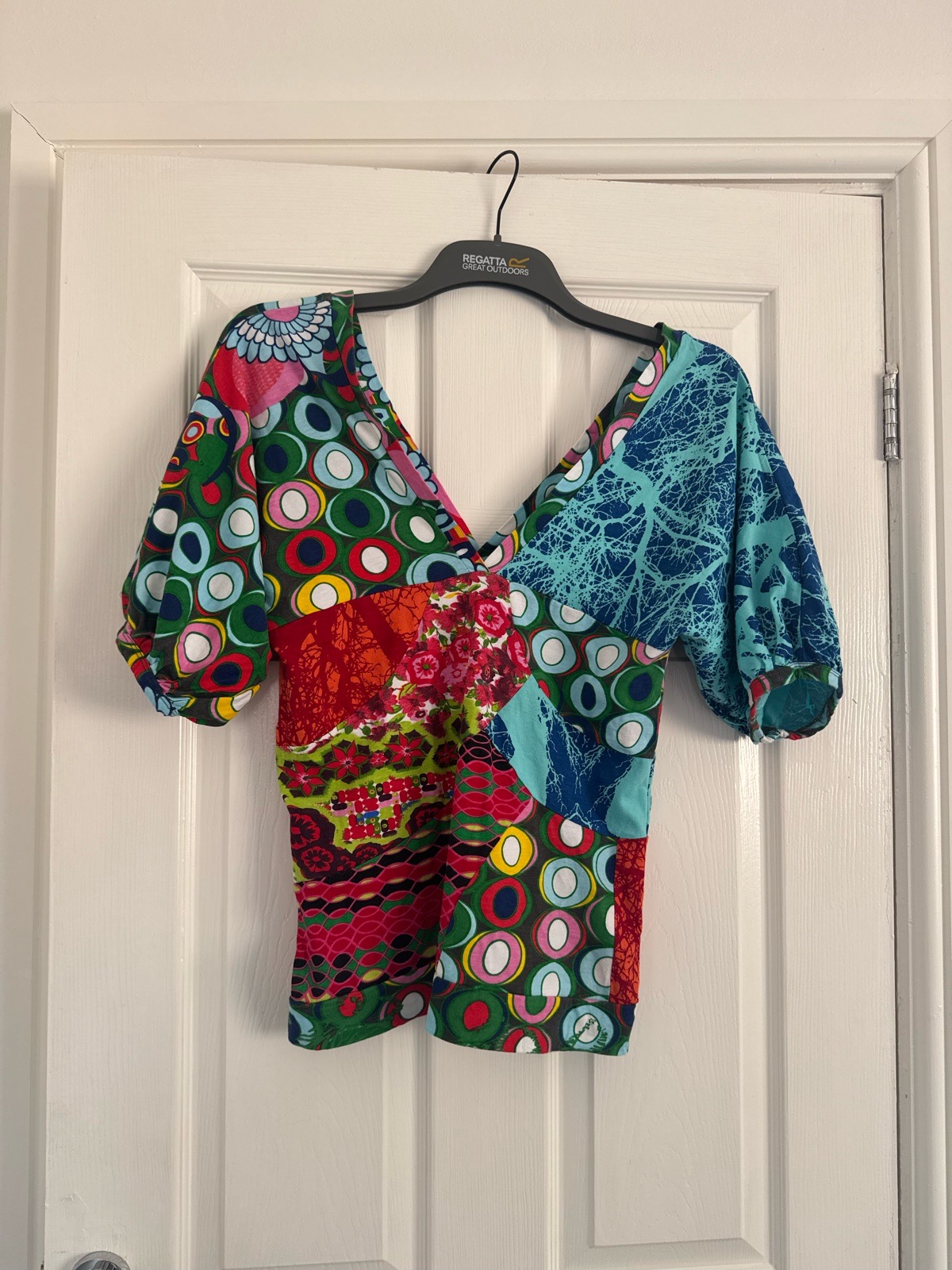 Womens desigual Y2K hippie retro patchwork vibrant short sleeved top size XL