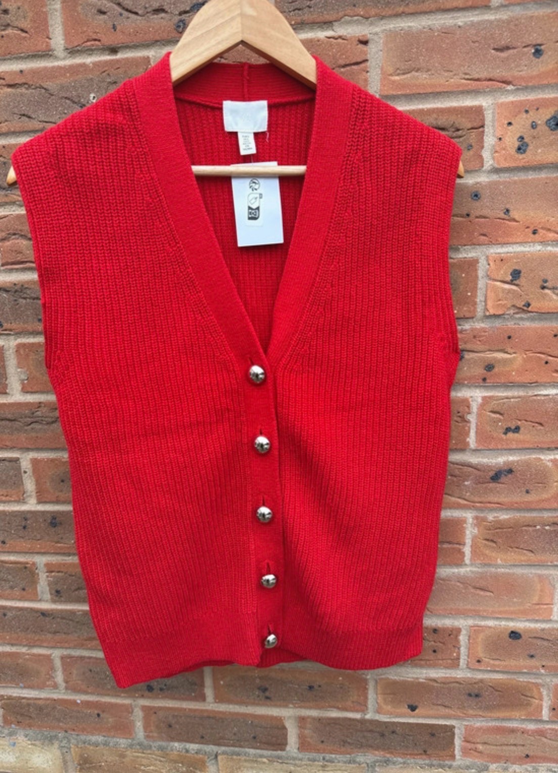 H&M sleeveless jumper waistcoat size S  New with tags