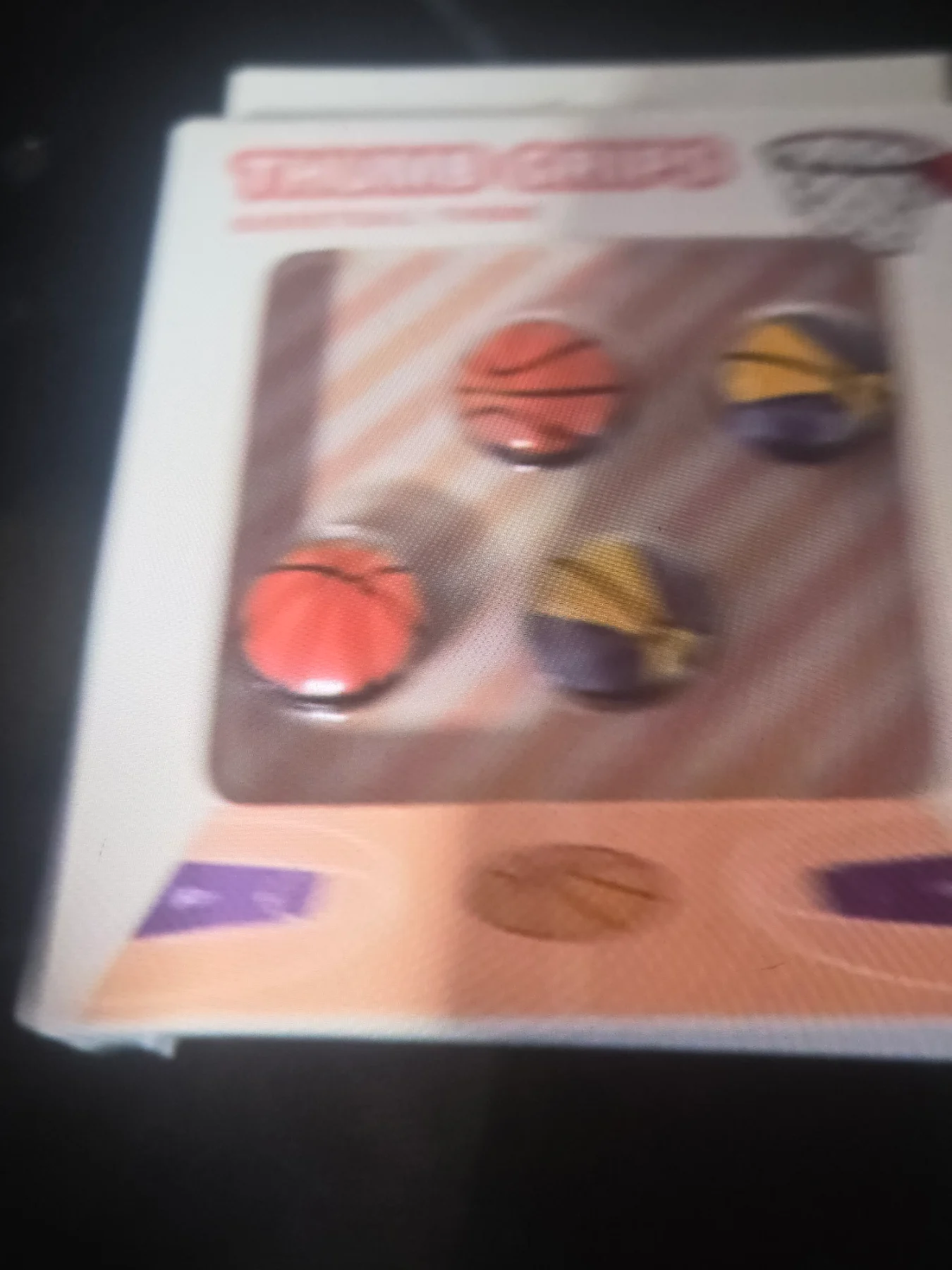 Thumb grips
