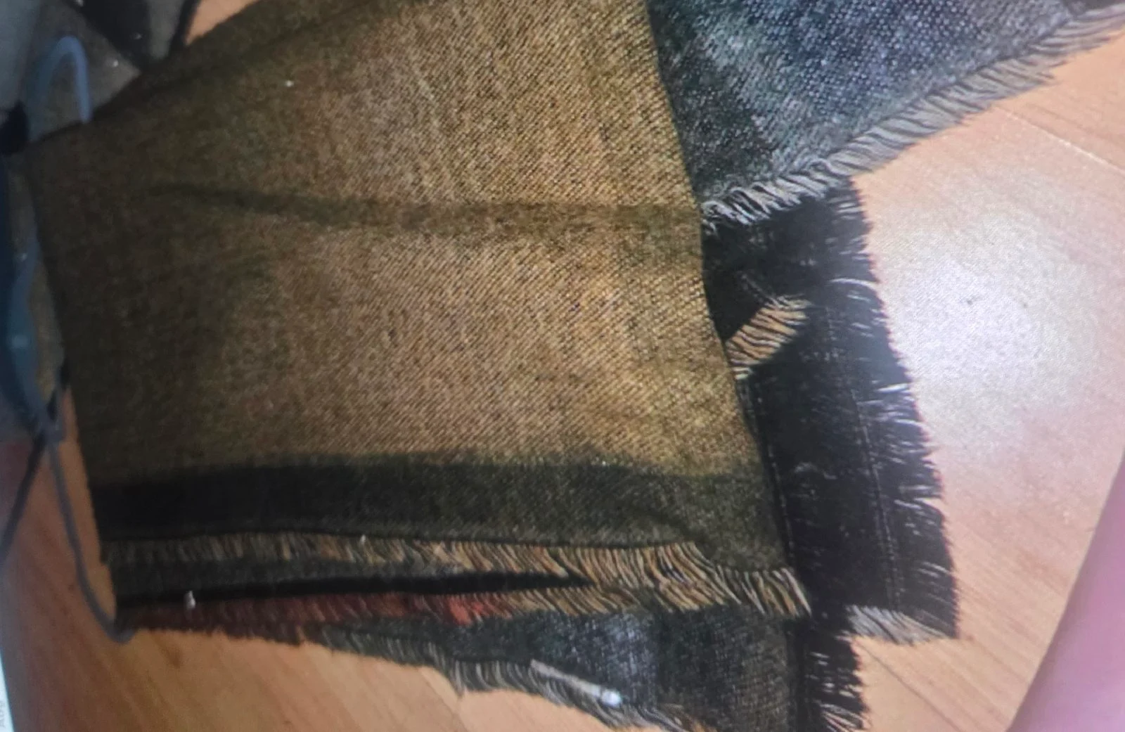 Long scarf