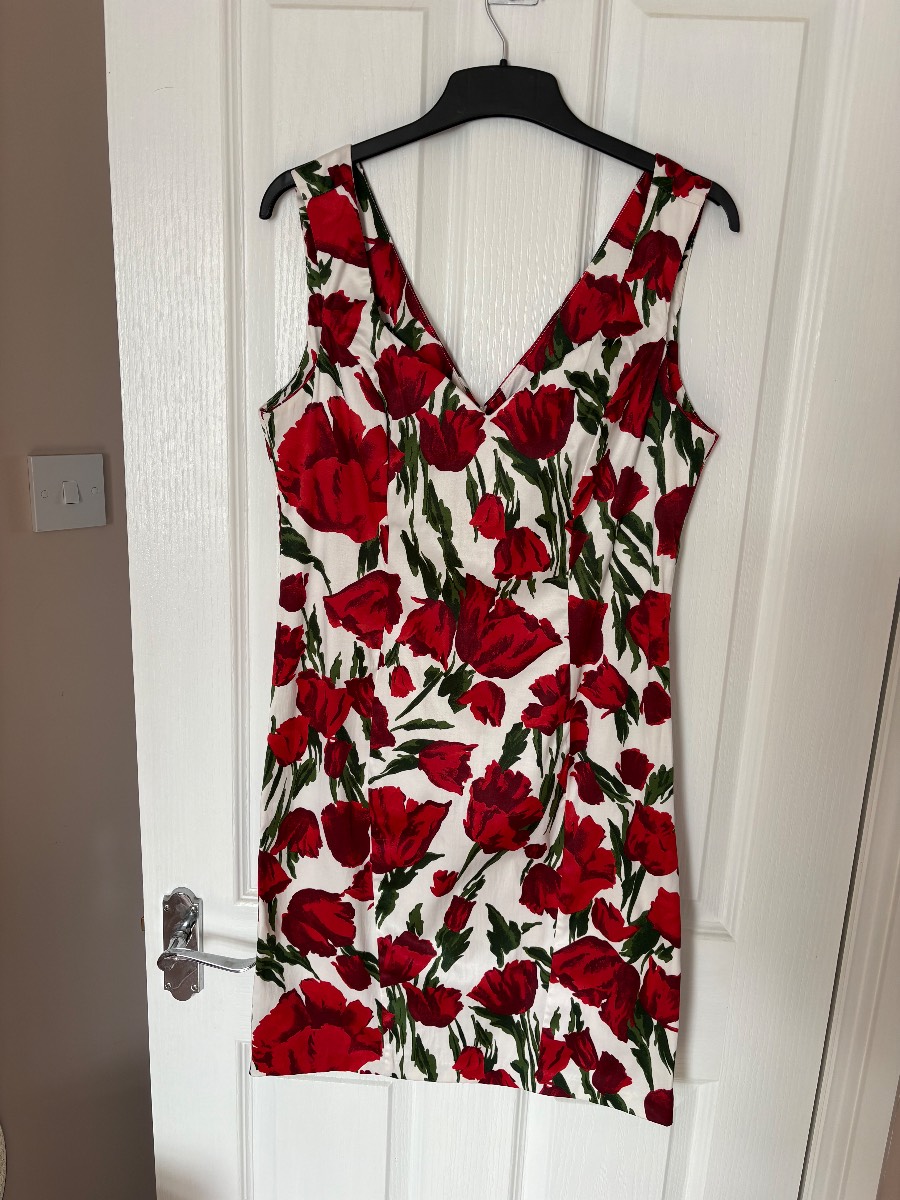 Rinascimento Floral Poppy Sheath Dress White Red V-Neck Wiggle Italian