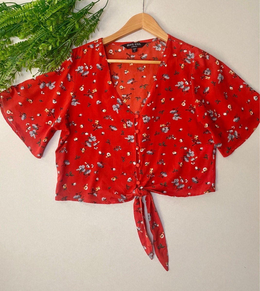 Retro Style Tie Front Crop Top Size M