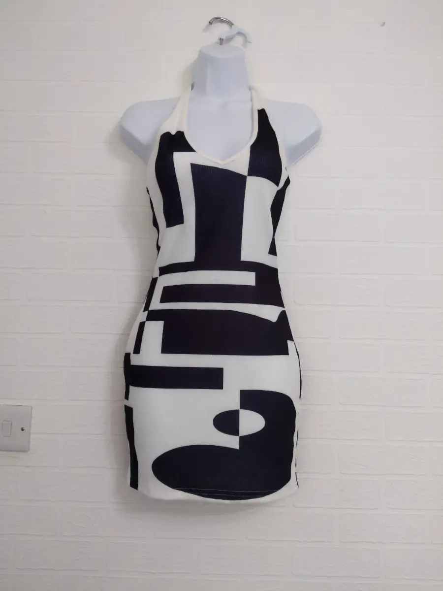 New Katch Me Size 8 Halter neck Dress