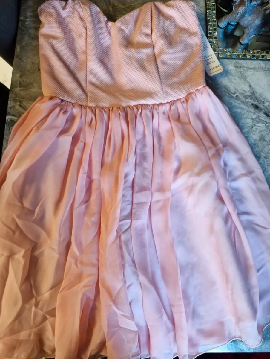 Ladies pink strapless dress size 8