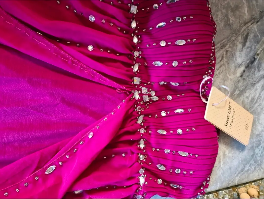 Ladies Fuchsia dress size small medium