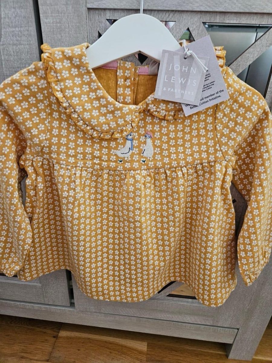 John Lewis Yellow and white floral baby girl dress Age 12-18 months