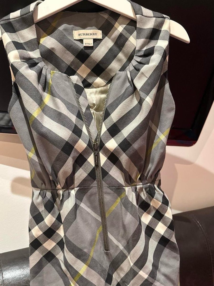 Grey and yellow Burberry dress Age 6