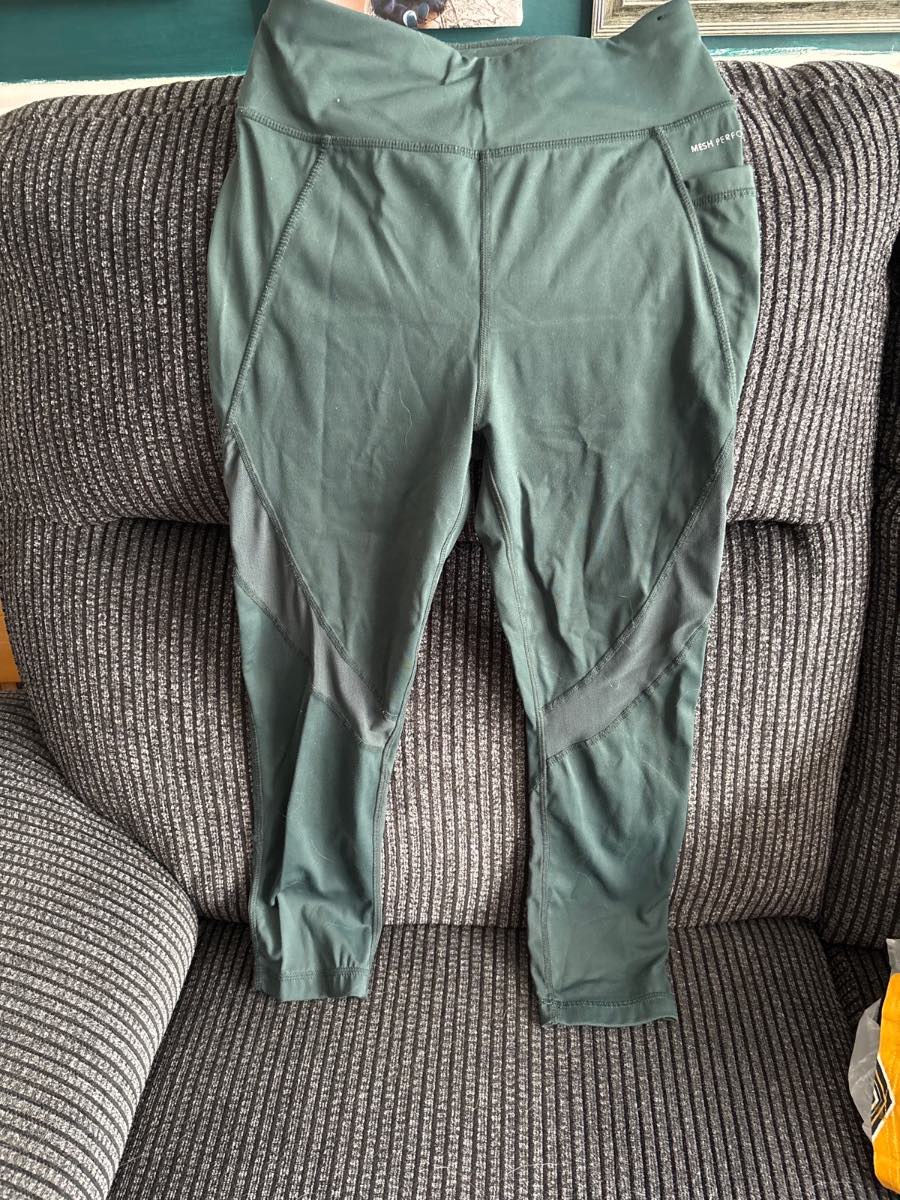Ladies running gear 8