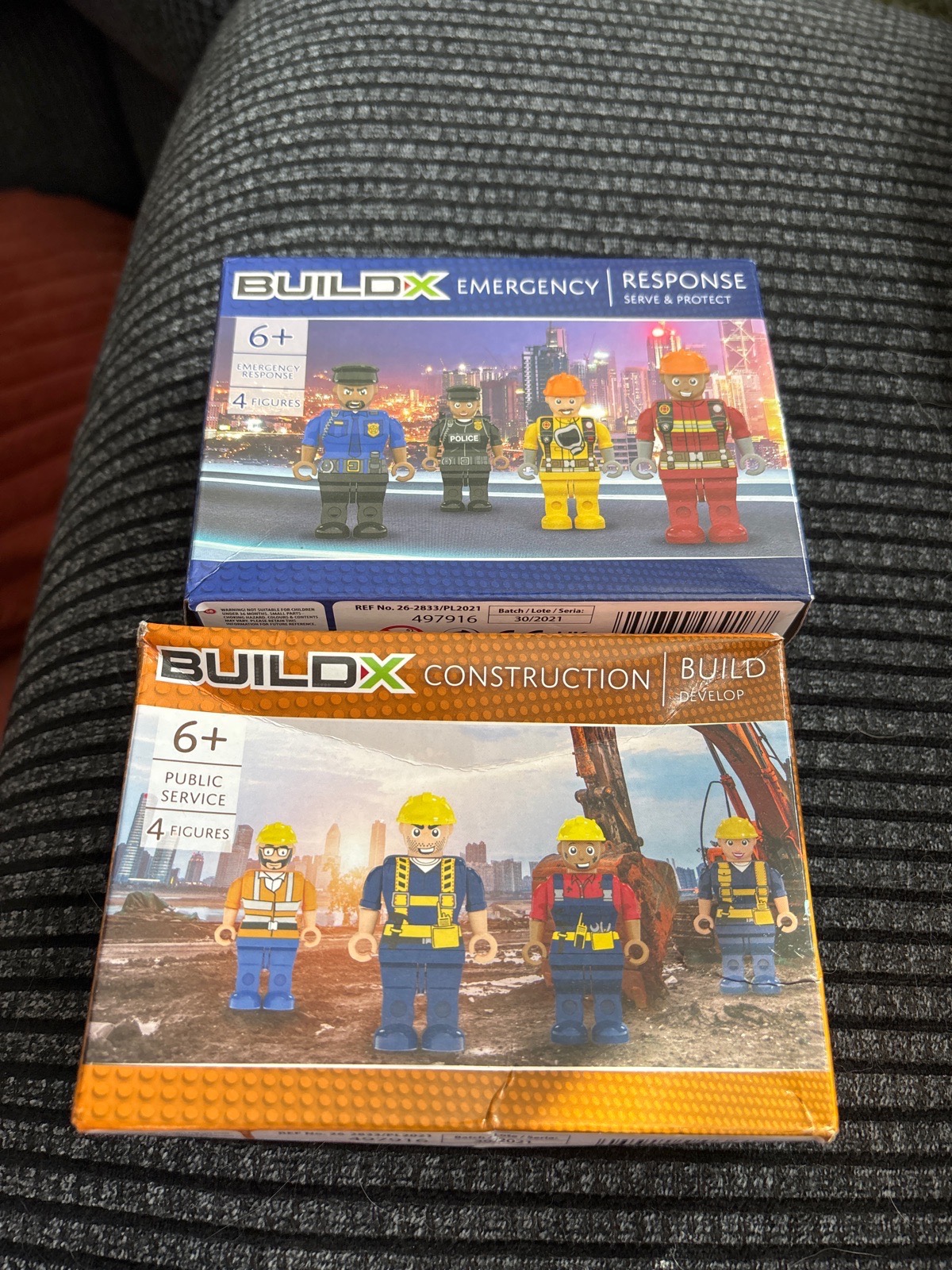 Build x mini figures