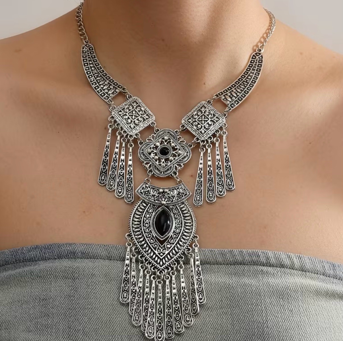 Vintage Antique Silver Bohemian Statement Necklace Tribal Chunky Black Gem