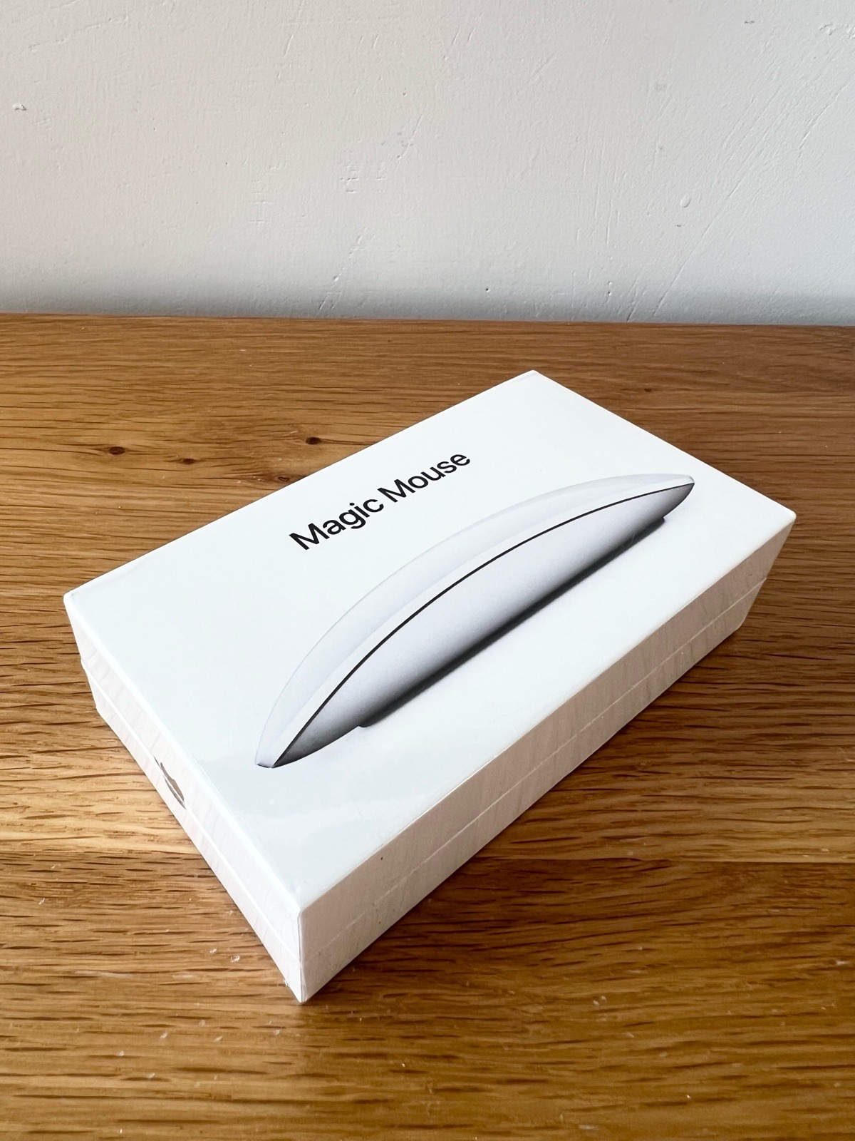 Apple Magic Mouse 2 White/Silver Multi-Touch Rechargeable A1657 MK2E3Z/A