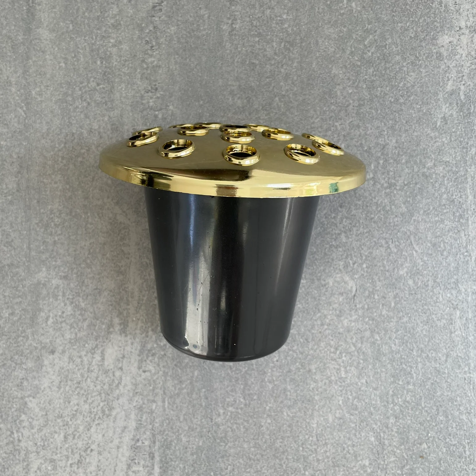 Gold Memorial Grave Vase & Lid for Fresh & Artificial Flowers Pot