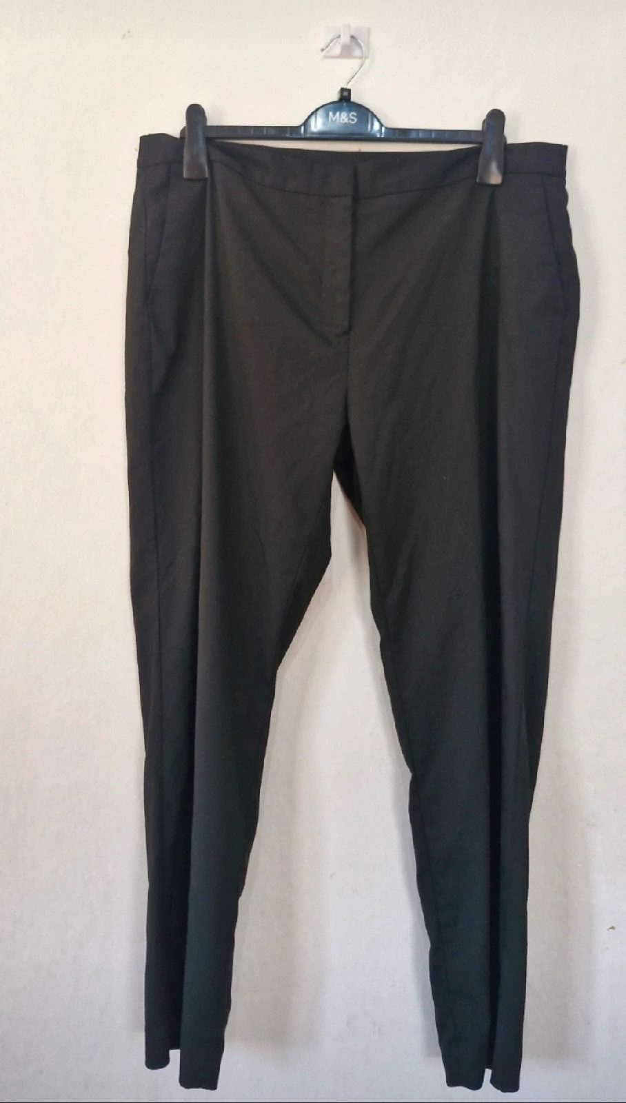 Brook Taverner  ladies size 18 black trousers great condition.