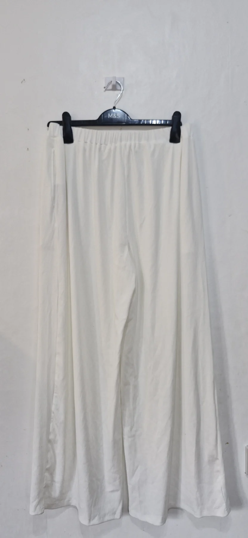 Cider ladies size large  new with tags wide leg trousers  elasticated waistband