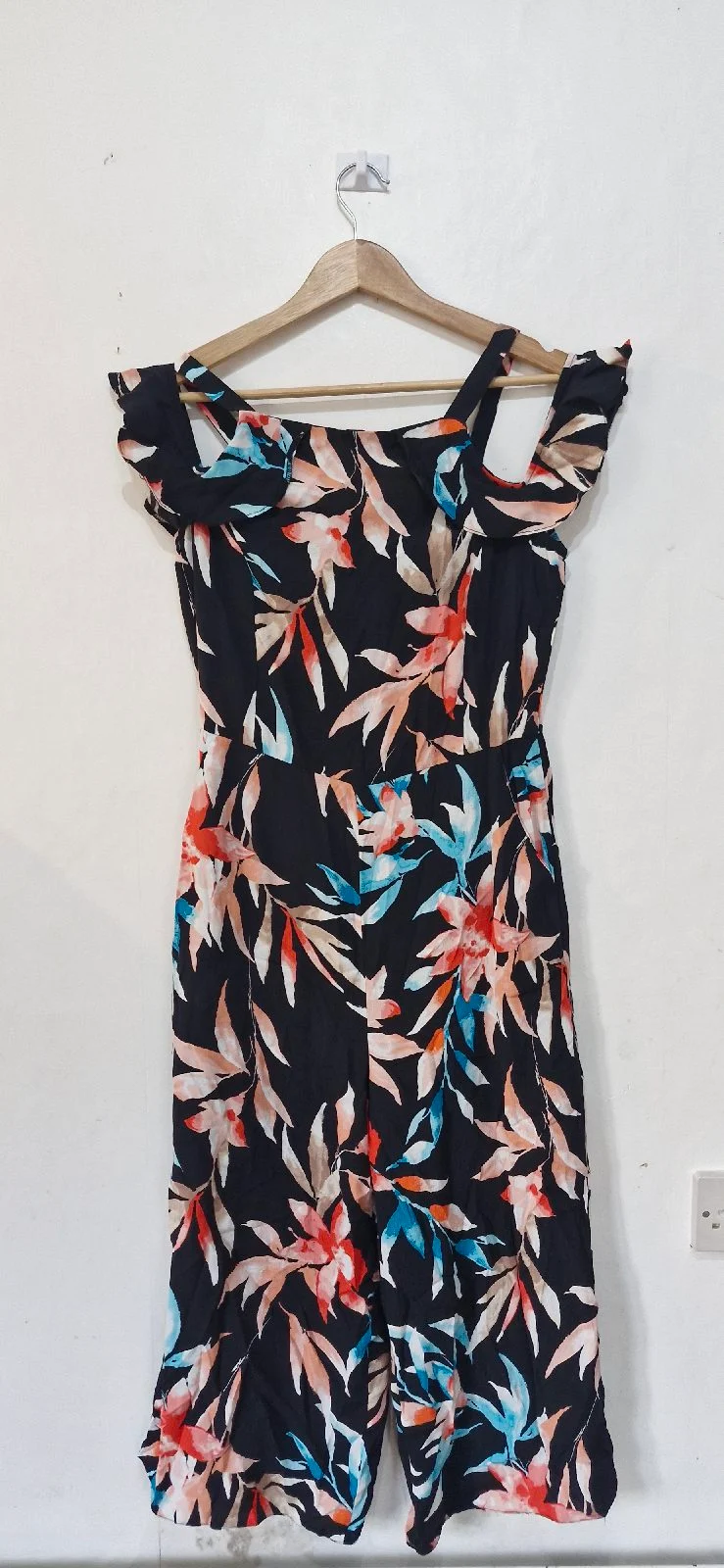 F&F ladies size 12 cropped length jumpsuit  excellent condition great for holidays
