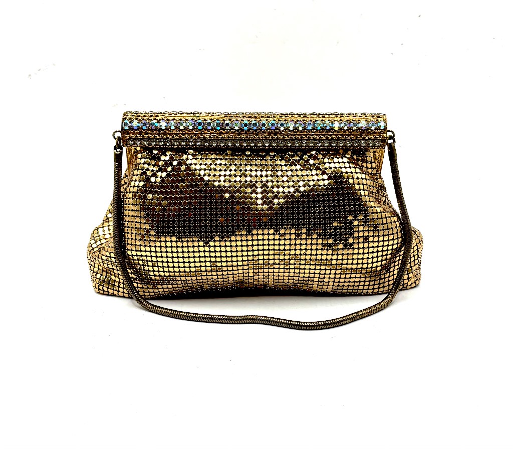 Unsigned Whiting & Davi’s 1940’s/1950’s vintage gold mesh evening bag