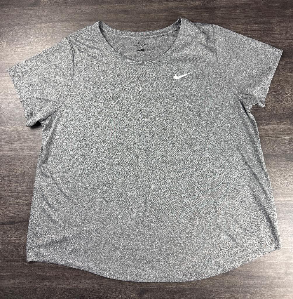Nike Dri-FIT Heather Charcoal Grey Training T-Shirt / Size XL