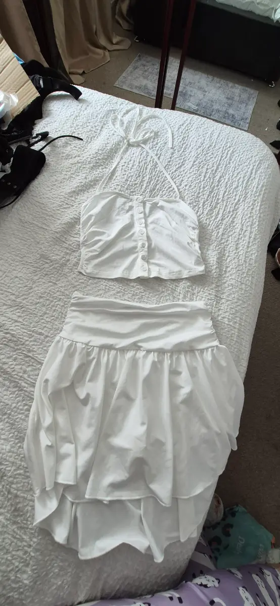 Women's Two-Piece Mini Skirt (Skort) & Halterneck Top ~ White ~ Size Small